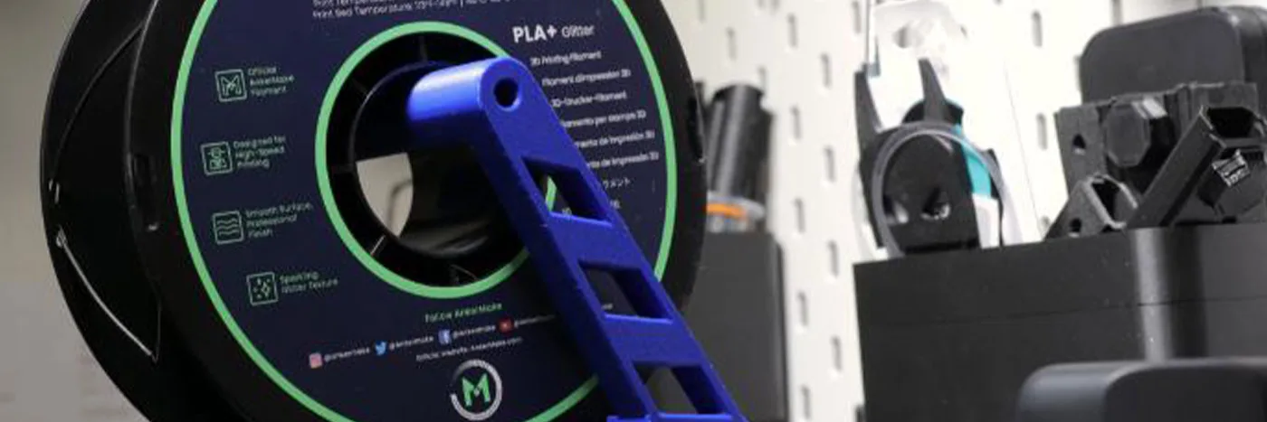 فیلامنت PETG در مقابل PLA: کدام ماده را باید انتخاب کنید؟