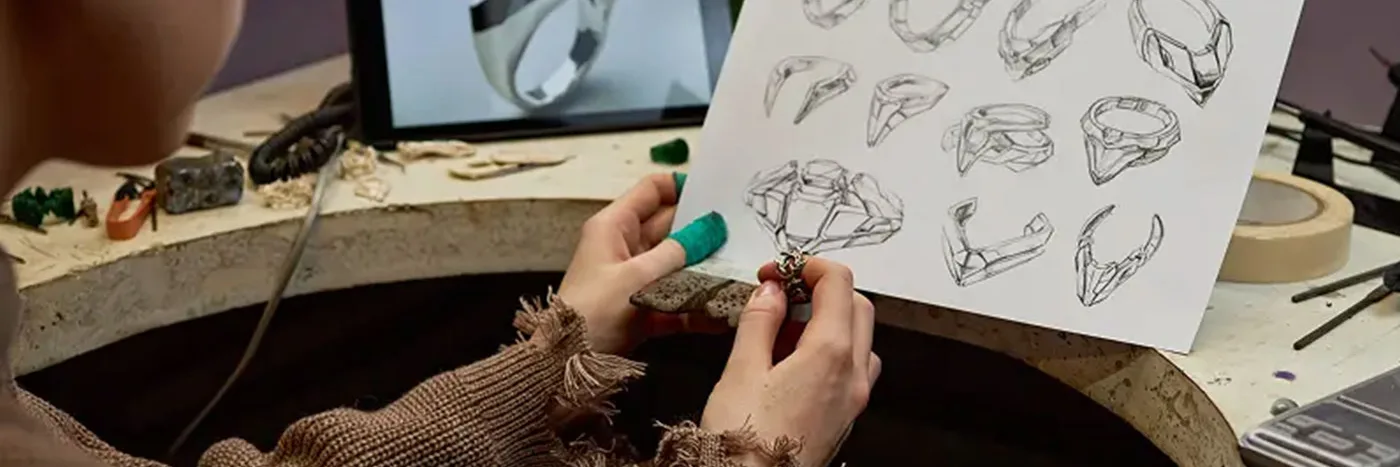 مقایسه طراحی دستی و طراحی دیجیتال در جواهرسازی مدرن